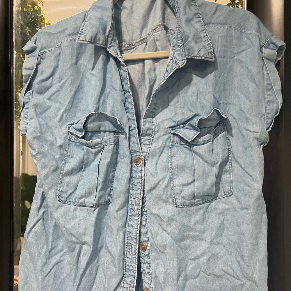 Love Tree Light Blue Denim Top